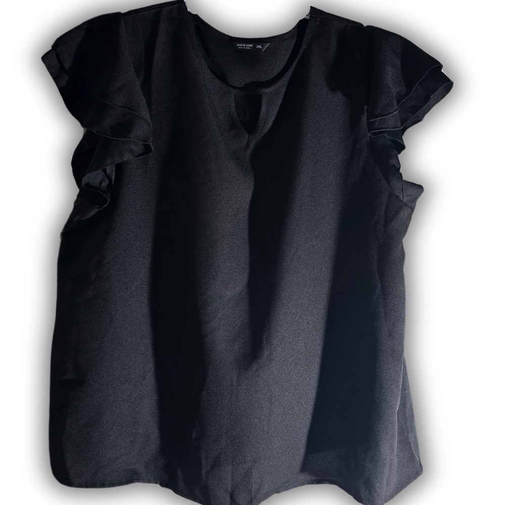 SHEIN Black Ruffle Sleeve Blouse